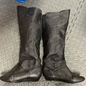 Pre-Owned: Chinese Laundry Women’s Black Knee High Boots Size 8.5